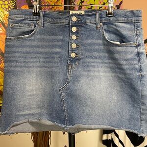 Denim Button-Up Skirt strech
